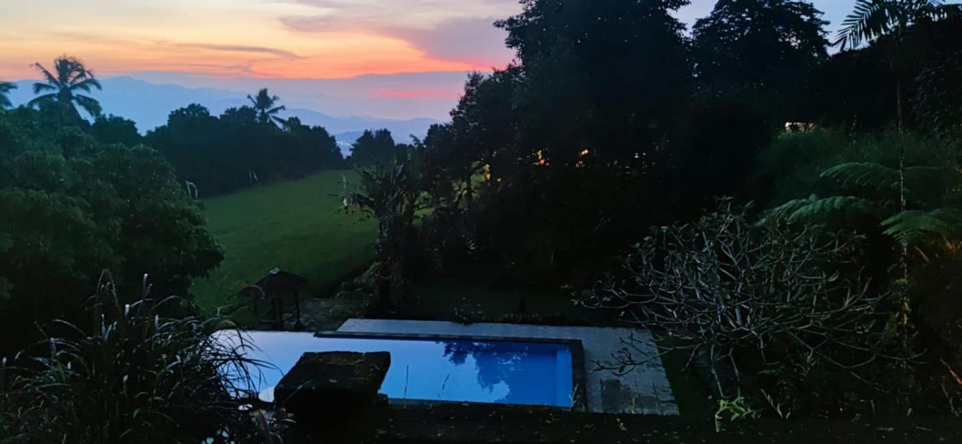 The Sangkih Villa Restaurant & Bar Munduk Εξωτερικό φωτογραφία